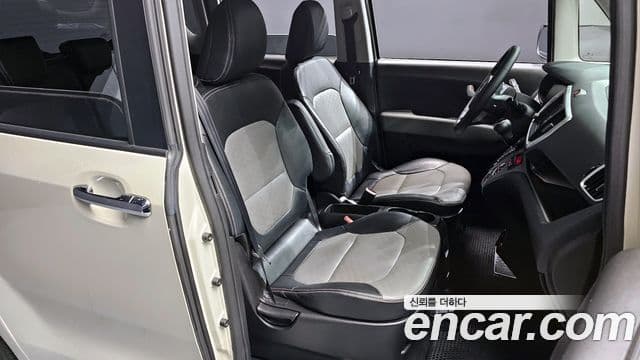 Kia The / новый New Ray Signature, 2021 10