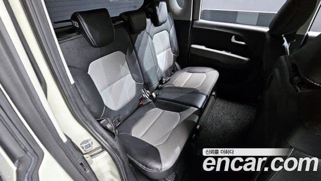 Kia The / новый New Ray Signature, 2021 12