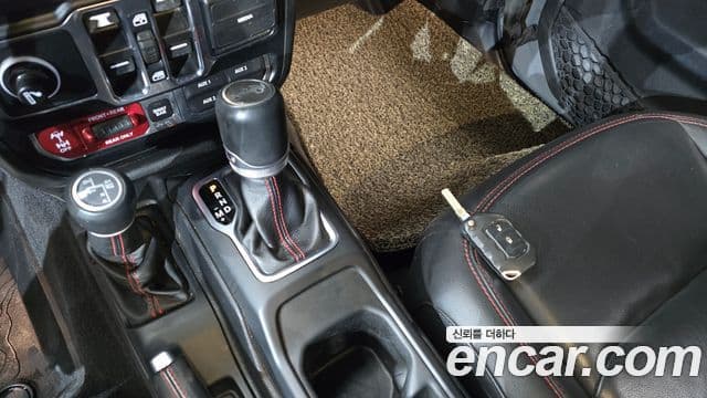 Jeep Wrangler (JL) 2.0 Rubicon Power top 4도어, 2019 9