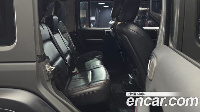 Jeep Wrangler (JL) 2.0 Rubicon Power top 4도어, 2019 13
