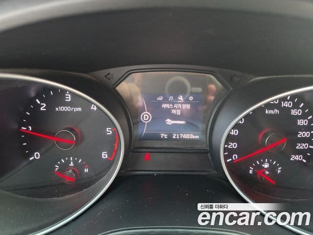 Kia All New Carnival Luxury, 2015 8