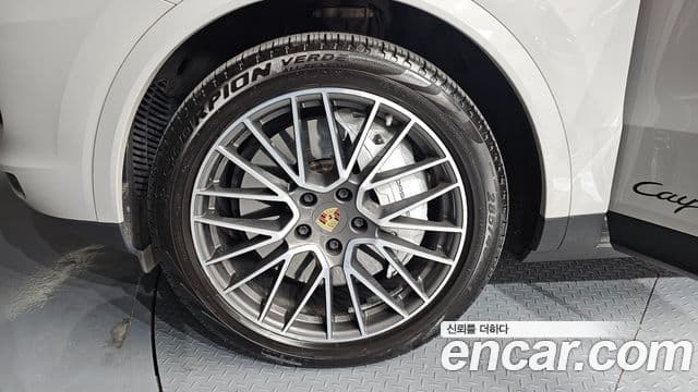 Porsche Cayenne (PO536) 3.0 купе, 2021 все фото