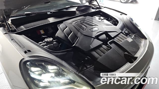 Porsche Cayenne (PO536) 3.0 купе, 2021 6