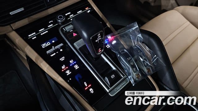 Porsche Cayenne (PO536) 3.0 купе, 2021 9