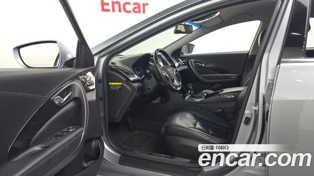 Hyundai Grandeur HG Modern, 2015 10