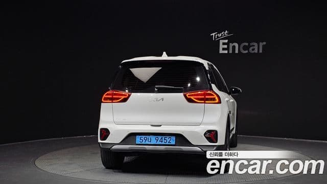 Kia Niro Plus Earth, 2023 4