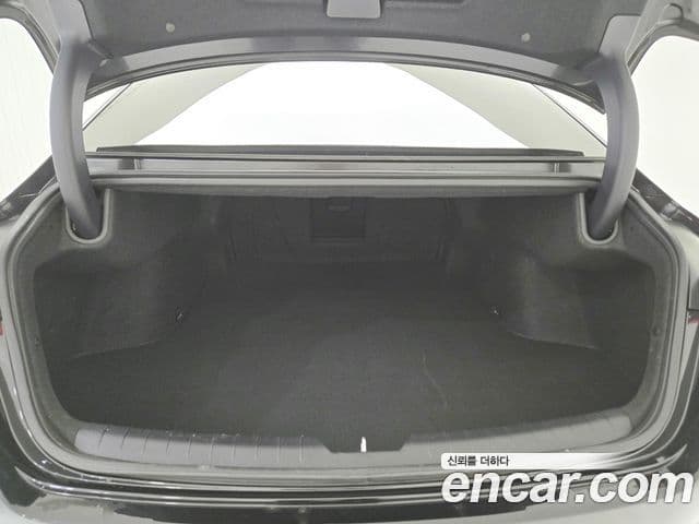 Kia K8 гибрид Noblesse, 2024 18