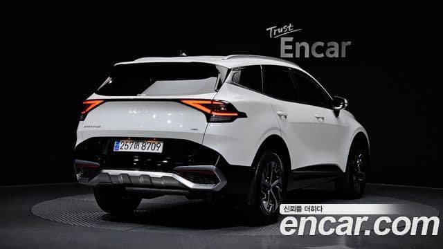 Kia Sportage 5세대 гибрид Signature 2WD, 2024 2
