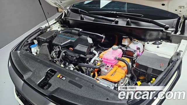 Kia Sportage 5세대 гибрид Signature 2WD, 2024 6