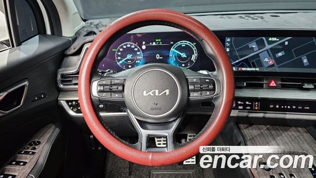Kia Sportage 5세대 гибрид Signature 2WD, 2024 13