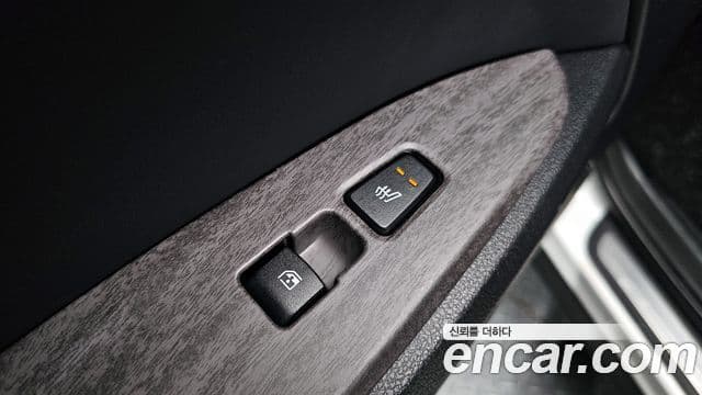 Kia Sportage 5세대 гибрид Signature 2WD, 2024 17