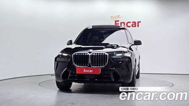 BMW X7 (G07) xDrive 40d M Sport 7인승, 2025 3