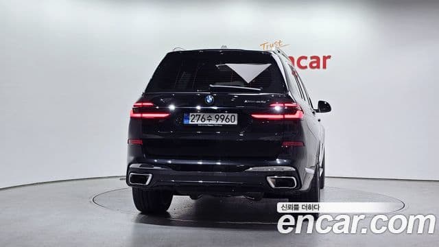 BMW X7 (G07) xDrive 40d M Sport 7인승, 2025 4
