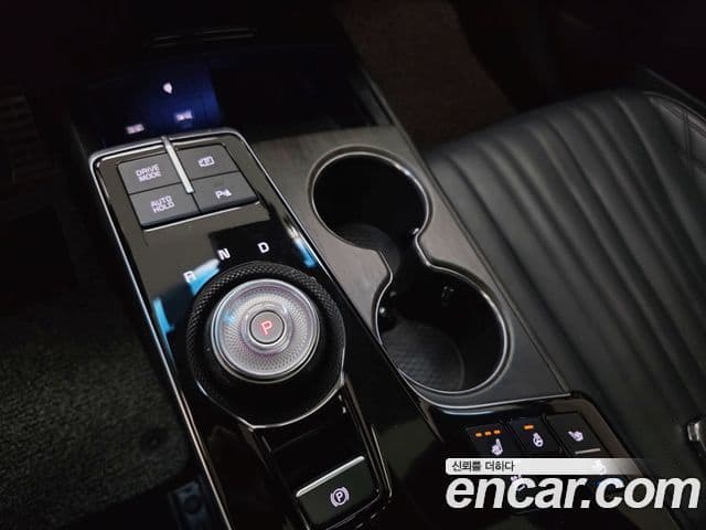 Kia K8 гибрид Signature, 2022 13