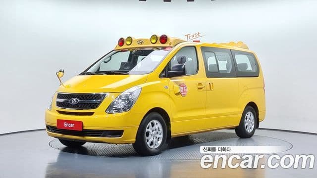 Hyundai Grand Starex детский перевозочный автомобиль, 2016 1