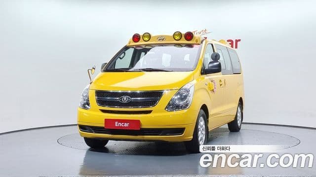 Hyundai Grand Starex детский перевозочный автомобиль, 2016 3