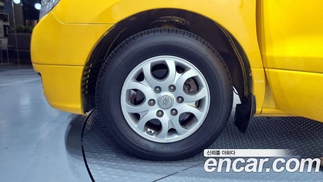 Hyundai Grand Starex детский перевозочный автомобиль, 2016 все фото