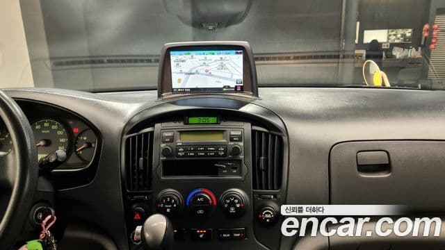 Hyundai Grand Starex детский перевозочный автомобиль, 2016 14