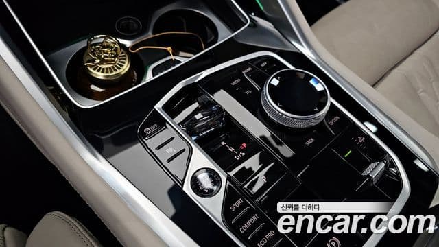 BMW X6 (G06) xDrive40d M Sport Pro, 2025 9