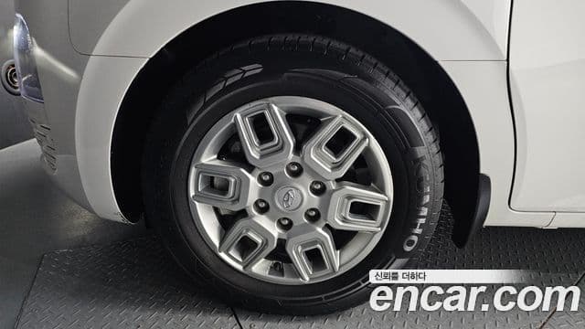 Hyundai Staria Modern, 2024 все фото