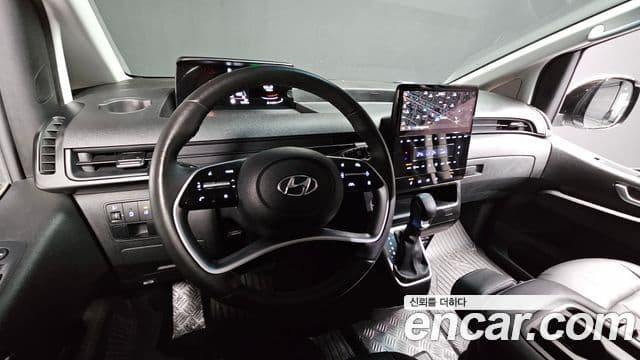 Hyundai Staria Modern, 2024 7