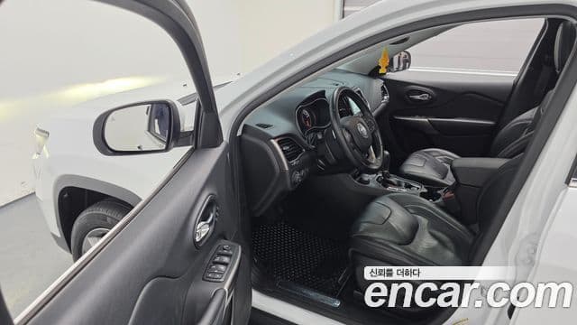 Jeep Cherokee(KL) 2.4 Limited AWD, 2021 11