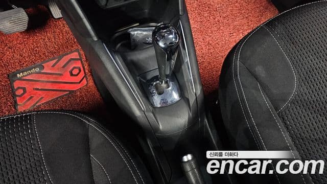 Peugeot 208 1.6 BlueHDi Allure 5도어, 2018 9