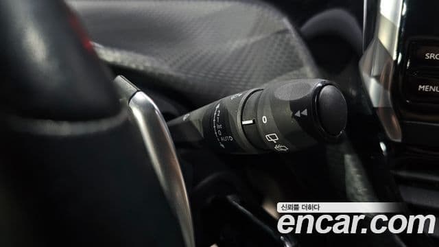 Peugeot 208 1.6 BlueHDi Allure 5도어, 2018 19