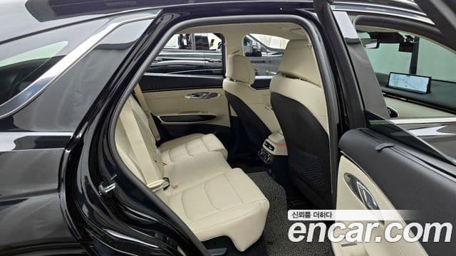 Genesis GV70, 2022 12