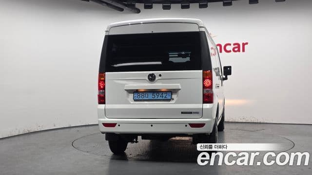 동풍소콘 C35 EV 2-seater, 2023 4