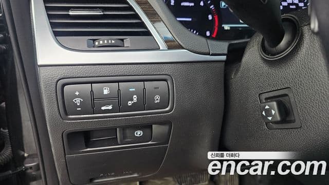 Genesis G80 Luxury, 2018 17