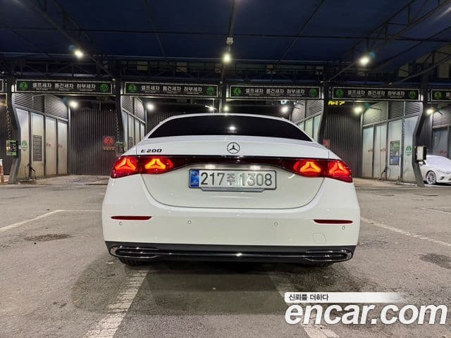 Mercedes-Benz E-класс W214 Avantgarde, 2026 4