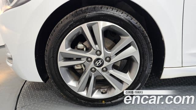 Hyundai Avante AD 1.6 GDI Value Plus, 2018 все фото