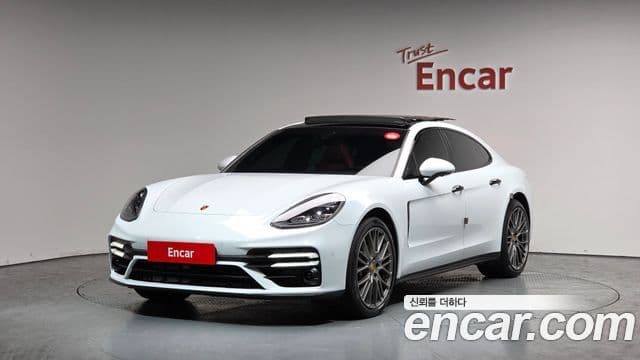 Porsche Panamera (971) 2.9 AWD Platinum Edition, 2023 1