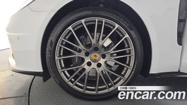 Porsche Panamera (971) 2.9 AWD Platinum Edition, 2023 все фото