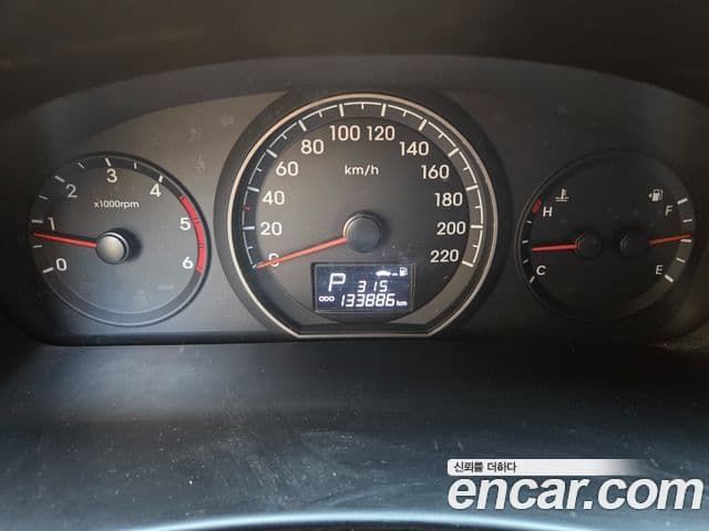 Hyundai Grand Starex Smart, 2016 11