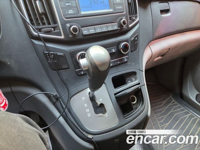 Hyundai Grand Starex Smart, 2016 13