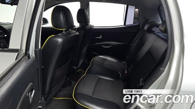 Kia 뉴모닝 люксовая версия Black Premium, 2011 12