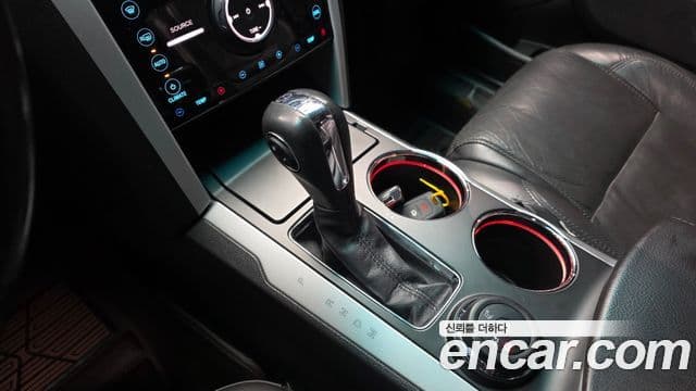 Ford Explorer 5세대, 2014 9