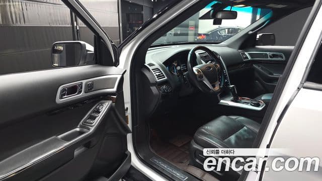 Ford Explorer 5세대, 2014 10