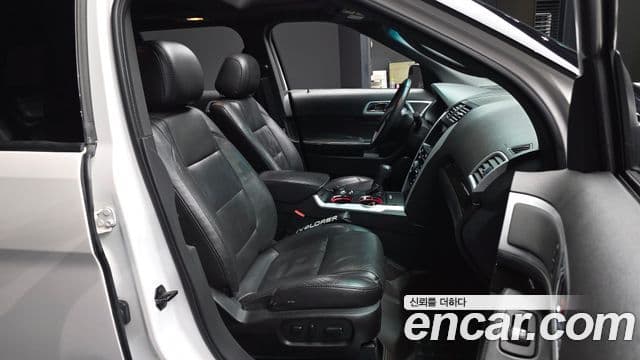 Ford Explorer 5세대, 2014 11