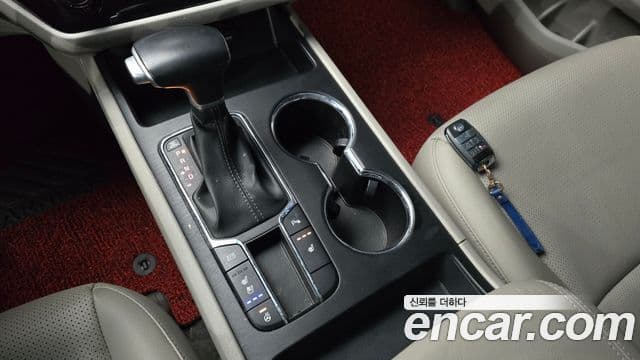 Kia The / новый New Carnival Luxury, 2019 9