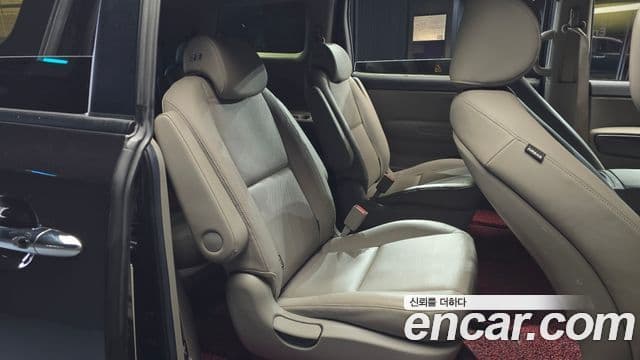 Kia The / новый New Carnival Luxury, 2019 13