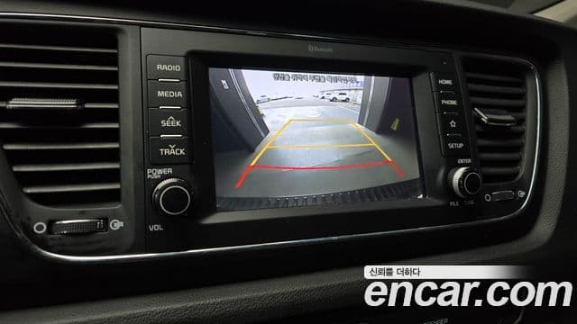 Kia The / новый New Carnival Luxury, 2019 16