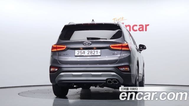 Hyundai Santa Fe TM Premium, 2019 4