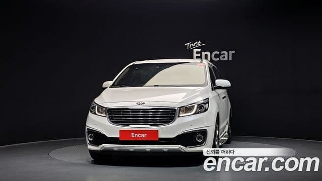 Kia All New Carnival Noblesse, 2016 3