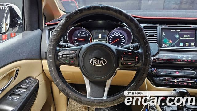 Kia All New Carnival Noblesse, 2016 13