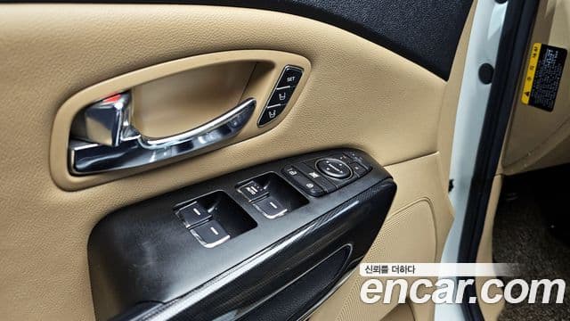 Kia All New Carnival Noblesse, 2016 17