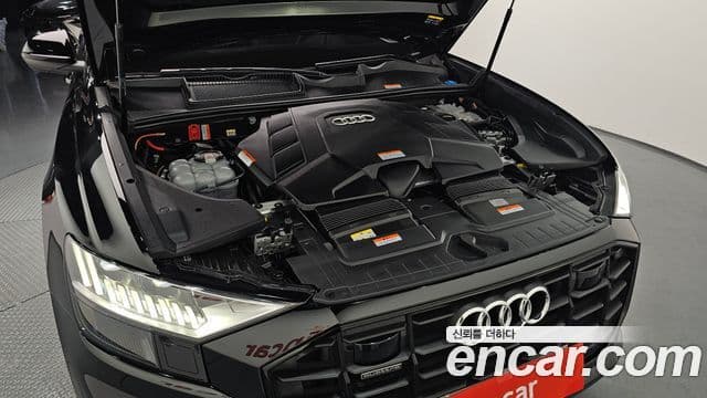 Audi Q8 (4M) Premium, 2023 6