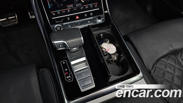 Audi Q8 (4M) Premium, 2023 9